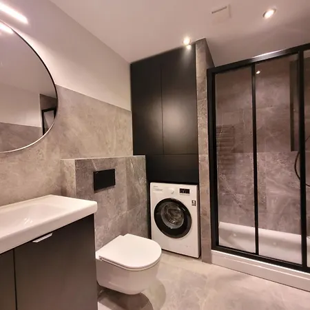 Apartment S1 By Quarterstays Business Dist Ac Self Check In *